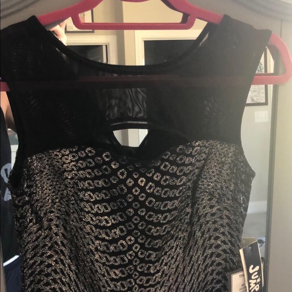 Dress - Picture 3 of 3